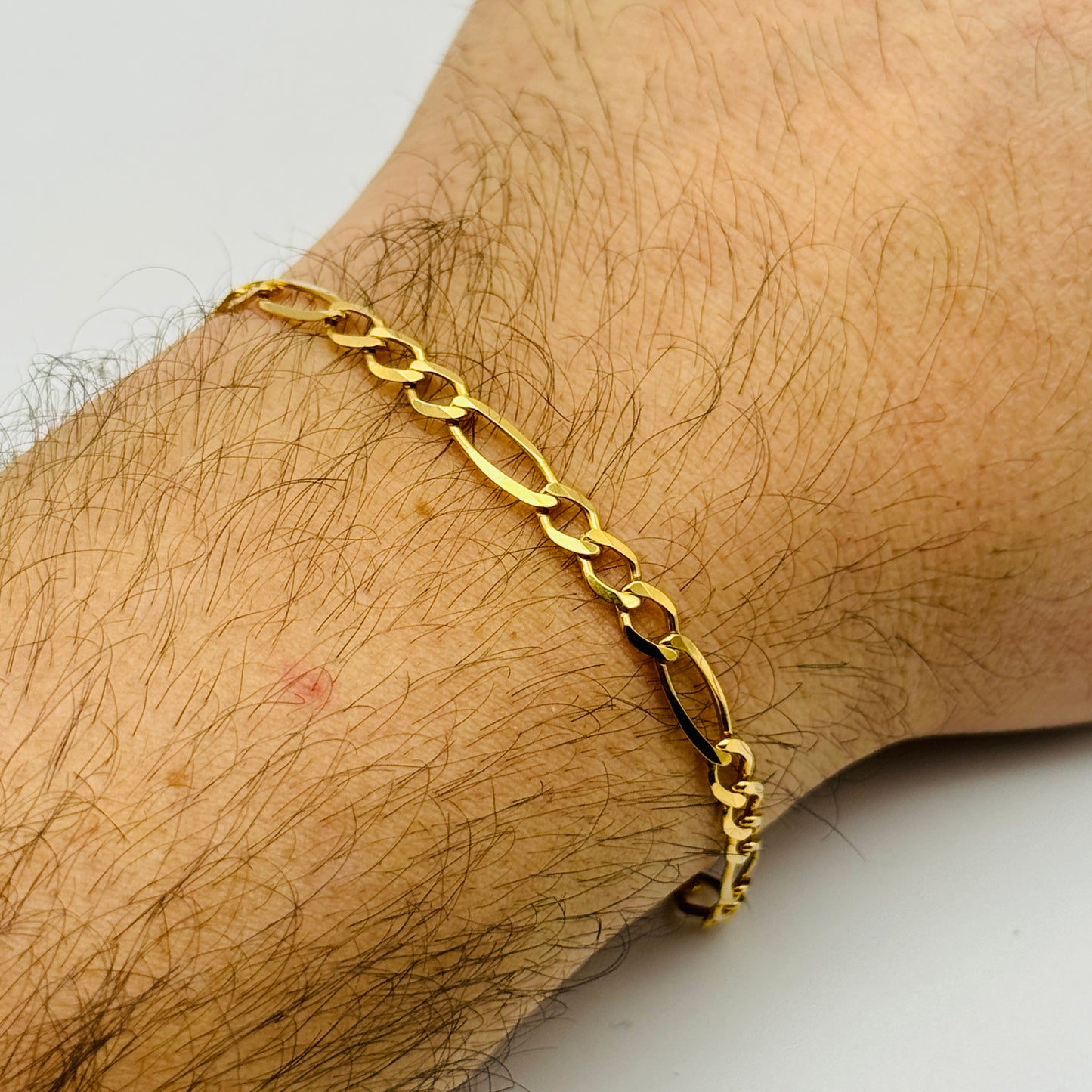 375 9ct Yellow Gold 5mm Figaro Bracelet 7.5" - 8.5"