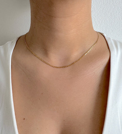 9ct Yellow Gold Women 2mm Classic Curb Chain