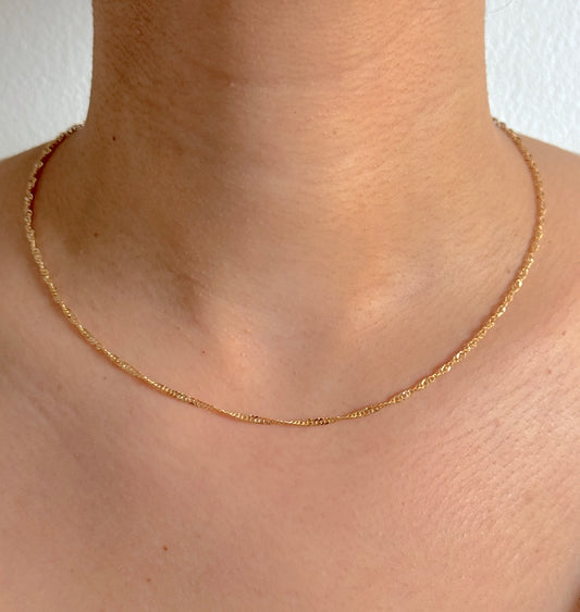 9ct Yellow Gold Women 1.5mm Singapore Chain