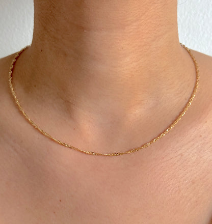9ct Yellow Gold Women 2mm Singapore Chain