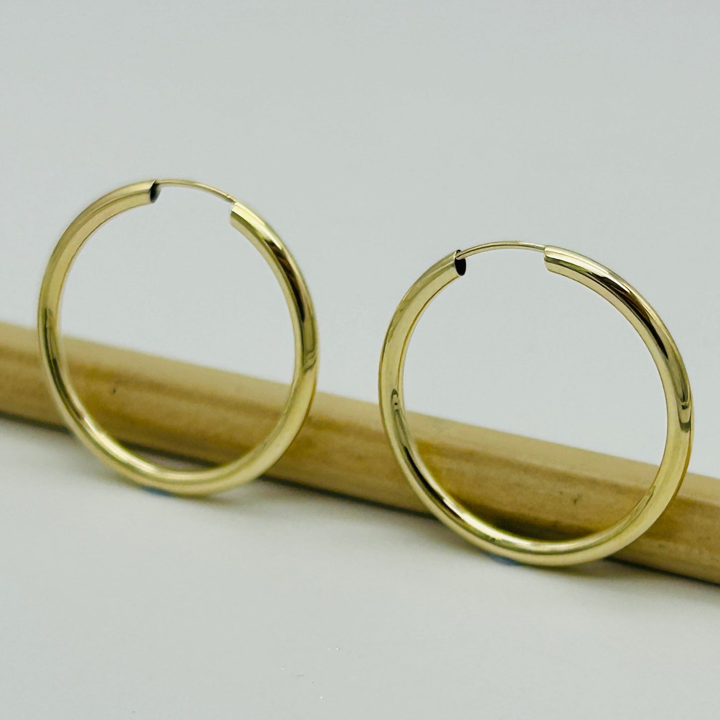 9ct Yellow Gold 2mm Classic Round Sleeper Earring