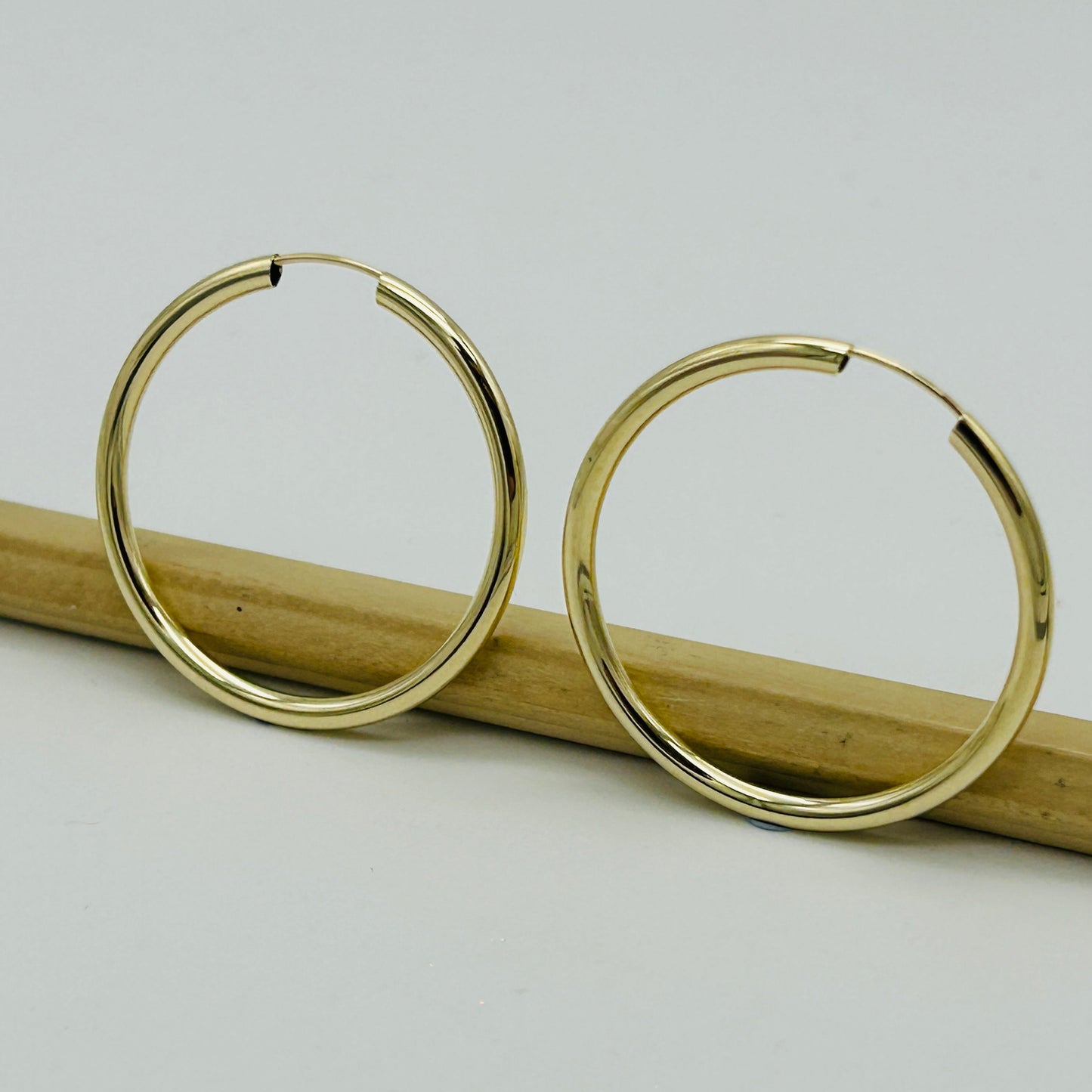 9ct Yellow Gold 2mm Classic Round Sleeper Earring