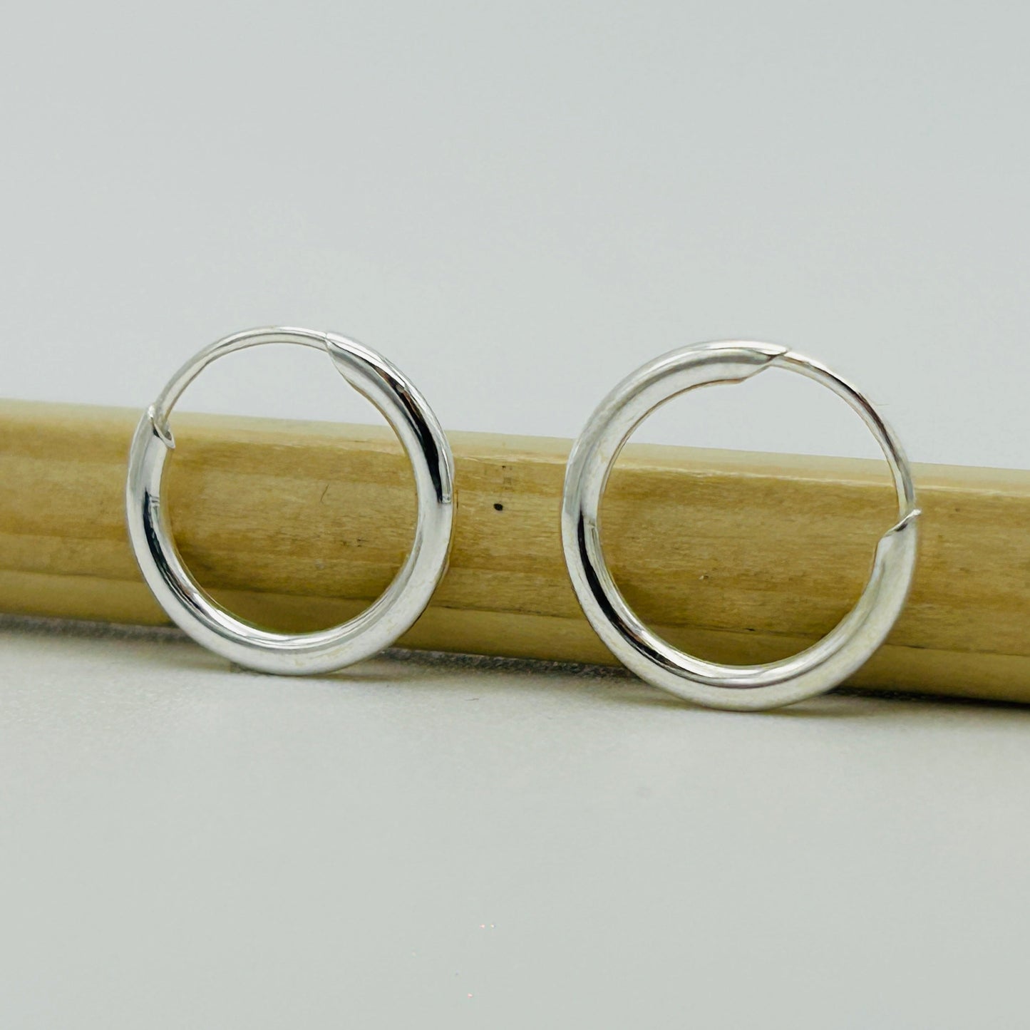 925 Sterling Silver 1.5mm Thick Plain Round Sleeper Earrings