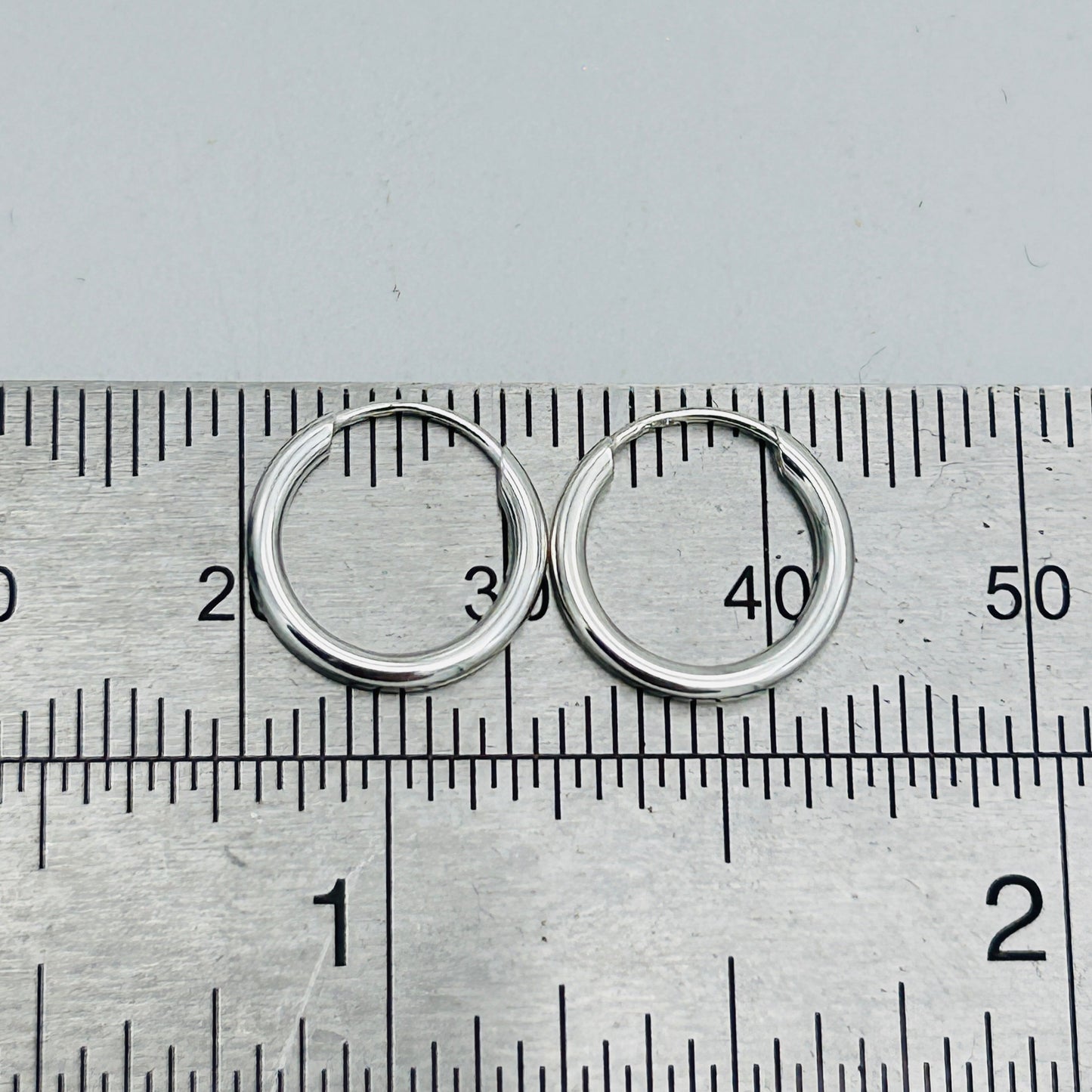 925 Sterling Silver 1.5mm Thick Plain Round Sleeper Earrings