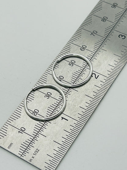 925 Sterling Silver 1.5mm Thick Plain Round Sleeper Earrings