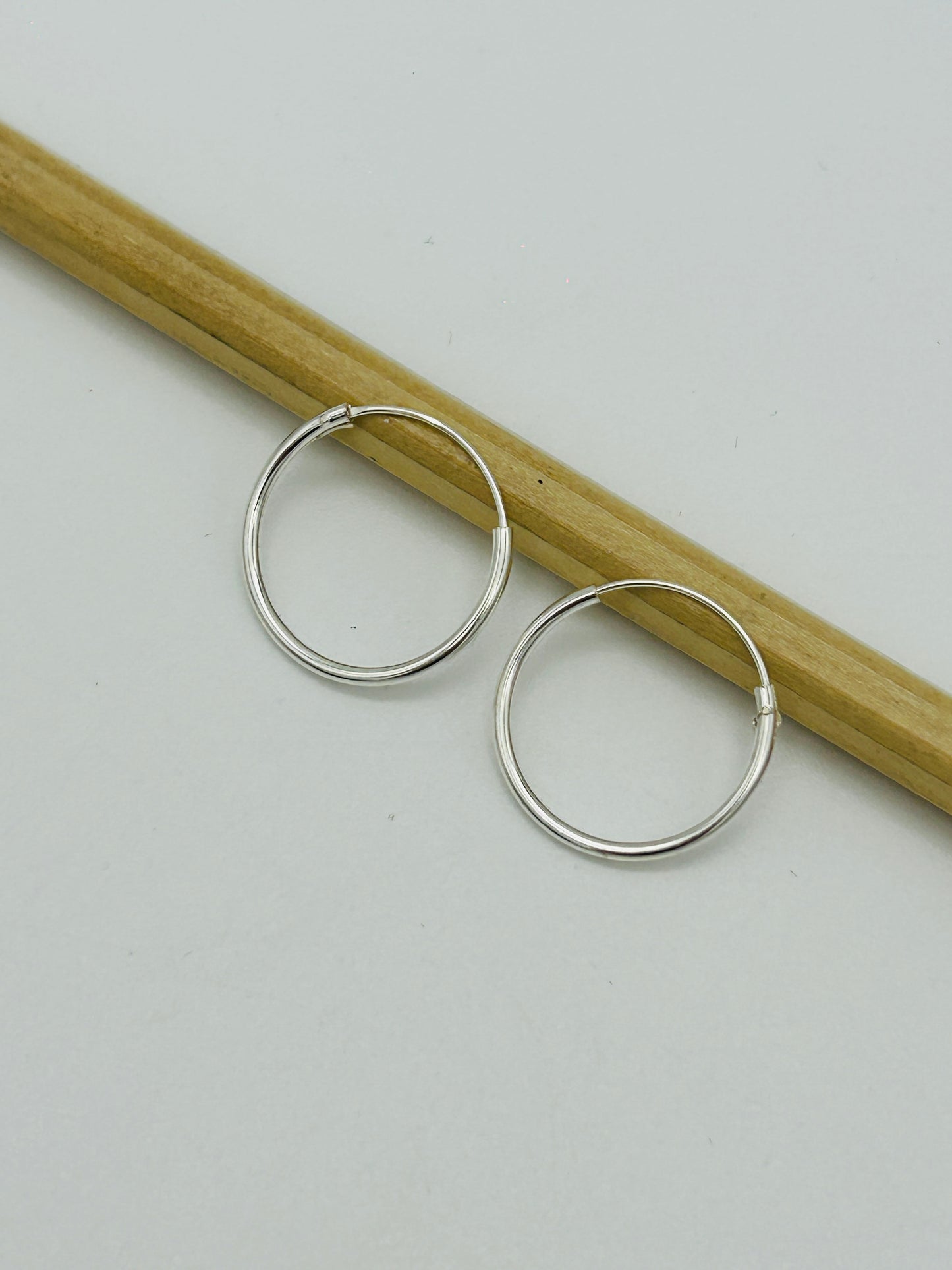 925 Sterling Silver 1.5mm Thick Plain Round Sleeper Earrings