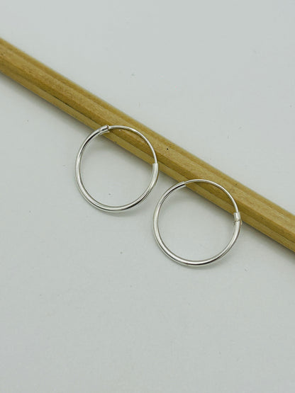 925 Sterling Silver 1.5mm Thick Plain Round Sleeper Earrings