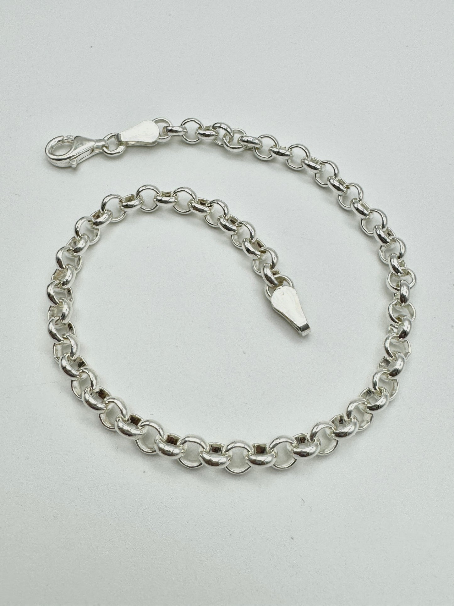 925 Sterling Silver 4mm Round Belcher Bracelet 8 Inch