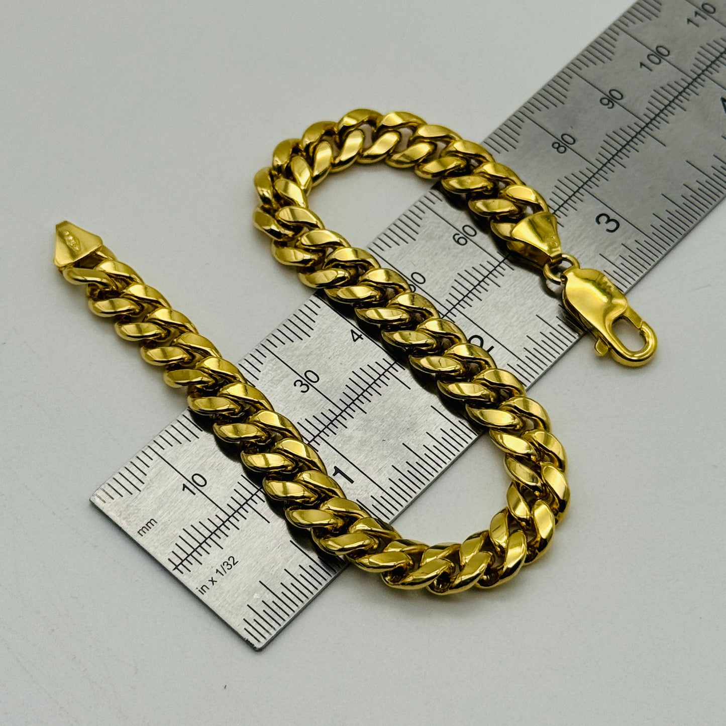 375 9ct Yellow Gold 8mm Cuban Curb Bracelet 8.5"