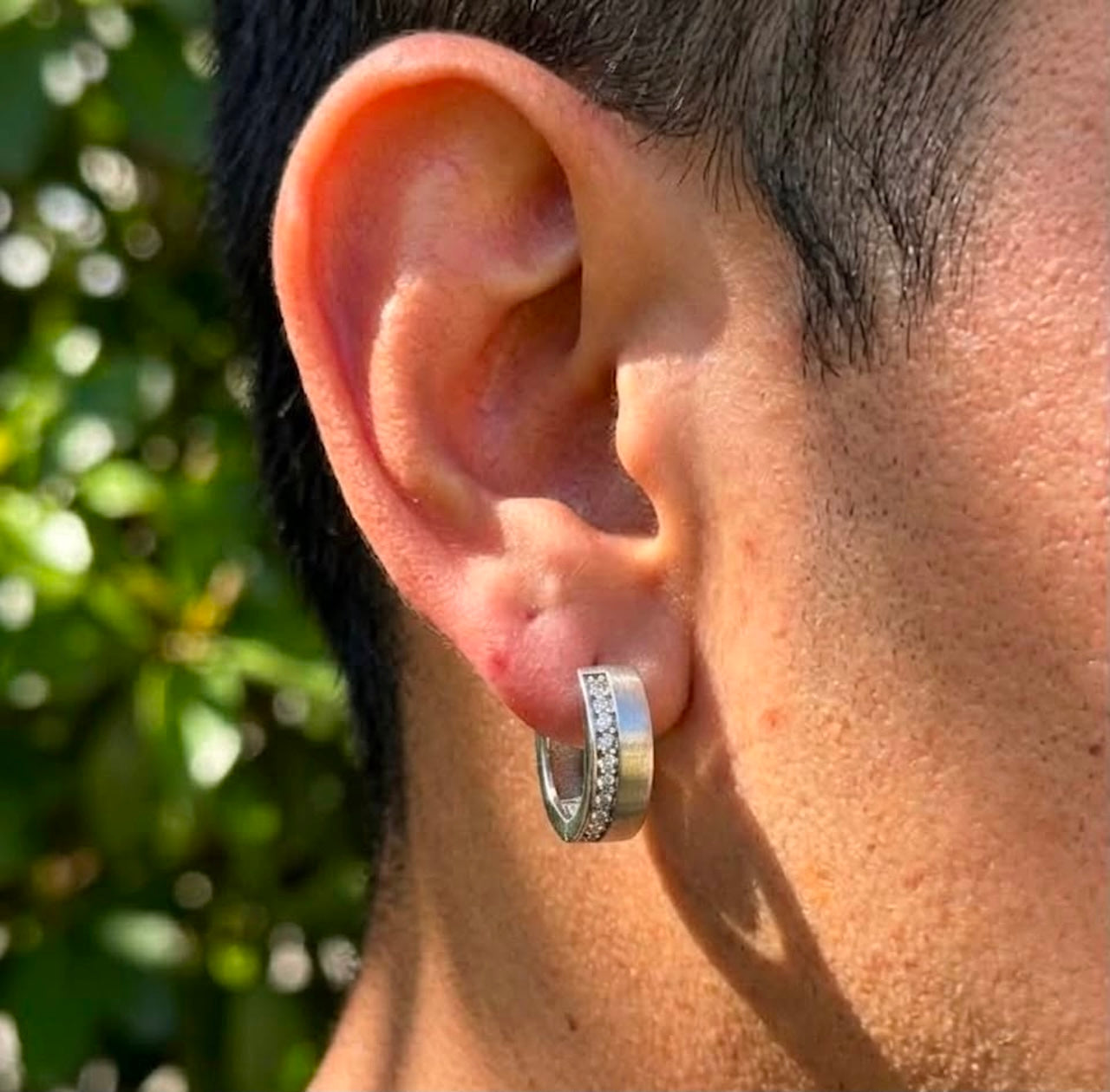 925 Sterling Silver Mens 15mm Huggies Earring