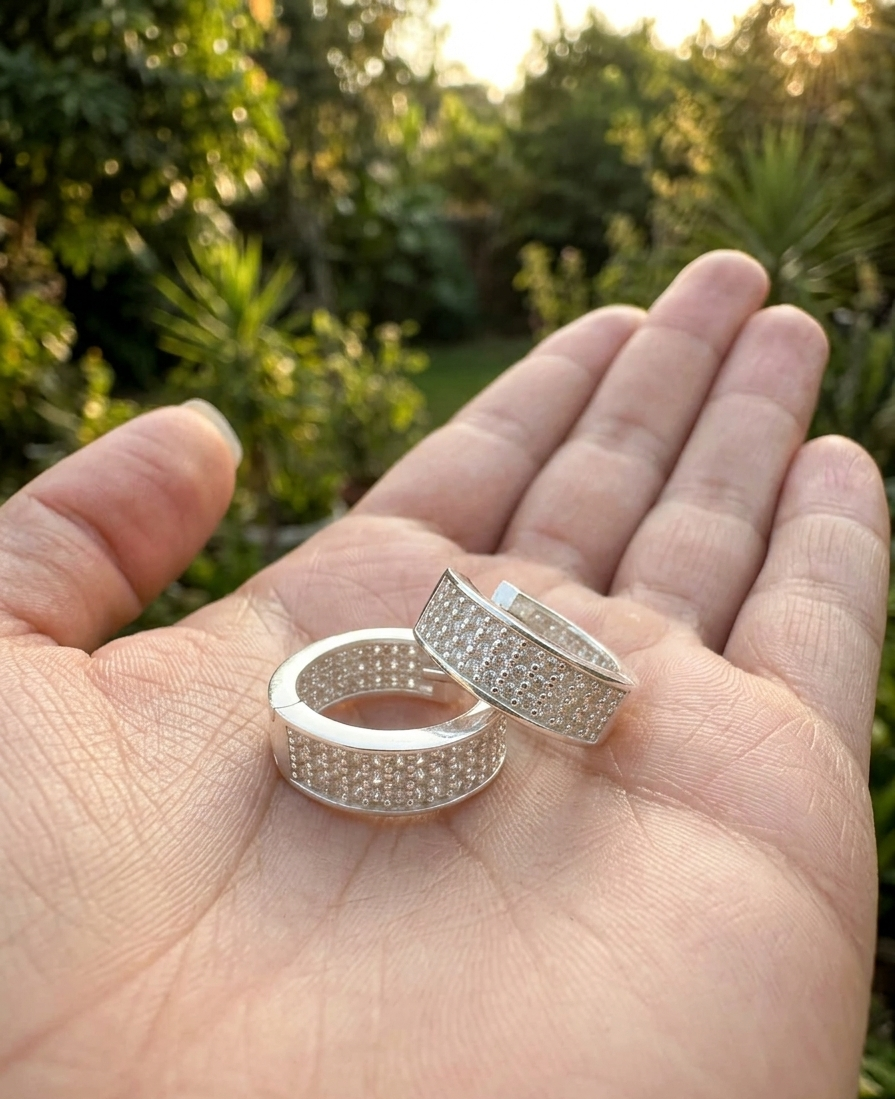 925 Sterling Silver 15mm Diamond Huggie Earring