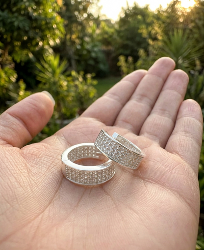 925 Sterling Silver 15mm Diamond Huggie Earring