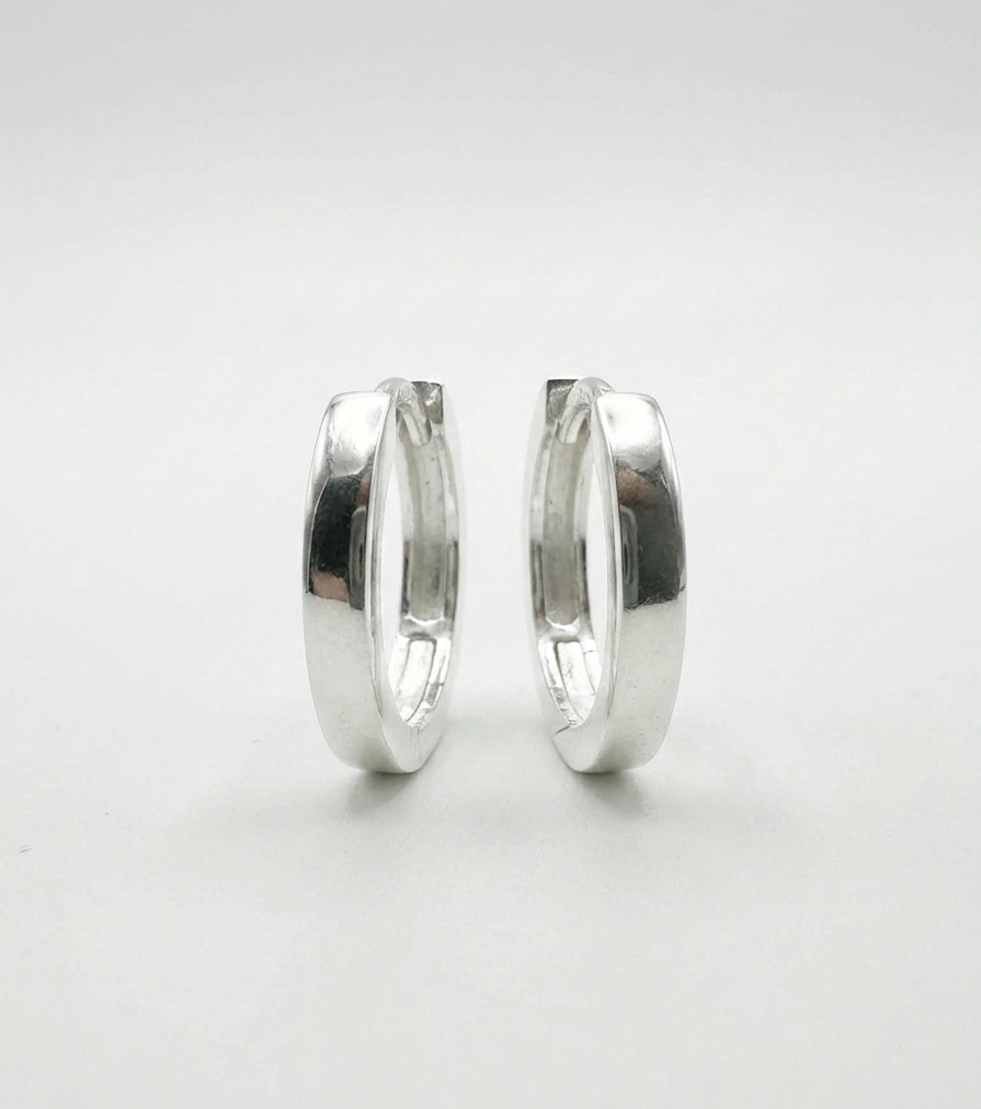 925 Sterling Silver 15mm Plain Square Face Huggie Earring